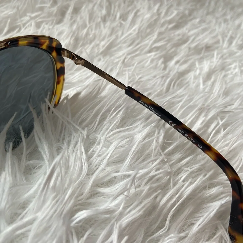 Salvatore Ferragamo Sunglass Frames SF207S 766 Amber Gold Tortoise 60mm